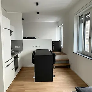 Appartamento Modern In The Center Of